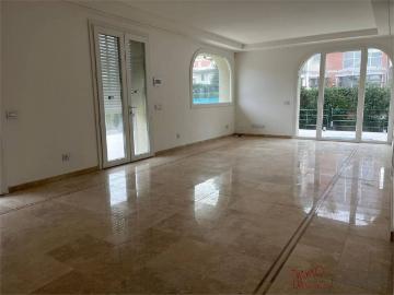 Appartamento in vendita a Viareggio LU