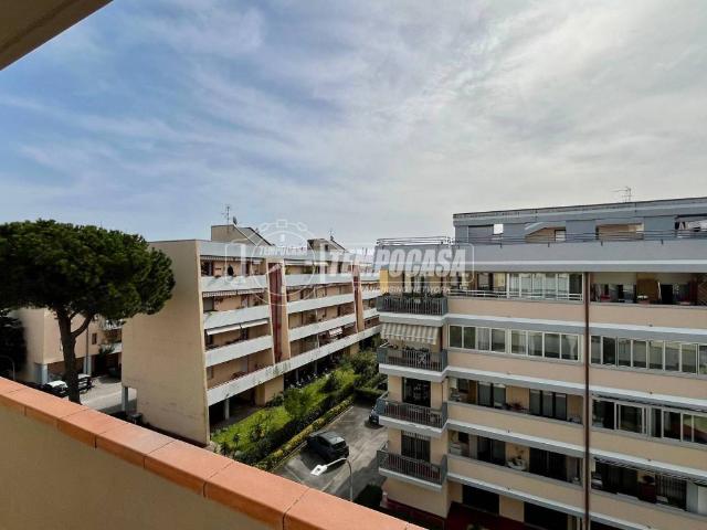Appartamento in vendita a Viareggio LU