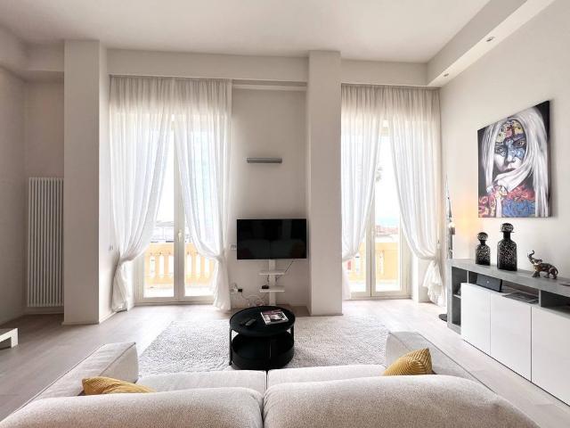 Appartamento in vendita a Viareggio LU