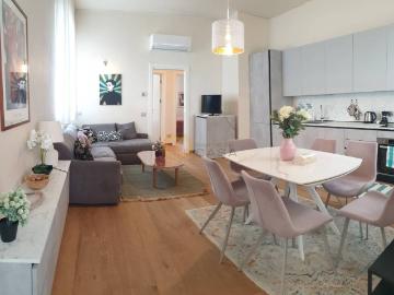 Appartamento in vendita a Viareggio LU