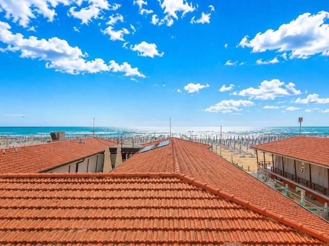 Appartamento in vendita a Viareggio LU