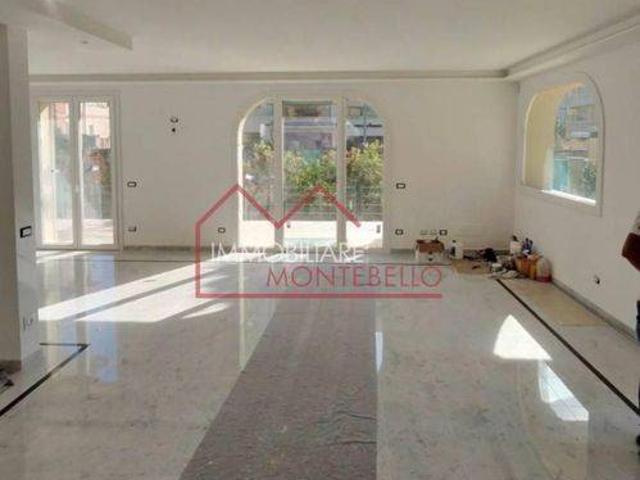 Appartamento in vendita a Viareggio LU