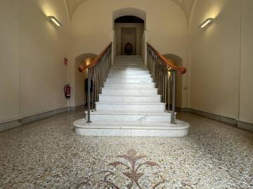 Appartamento in vendita a Viareggio LU