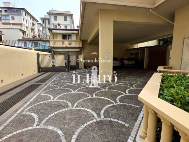 Appartamento in vendita a Viareggio LU