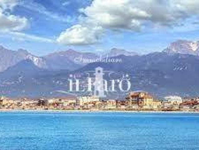 Appartamento in vendita a Viareggio LU