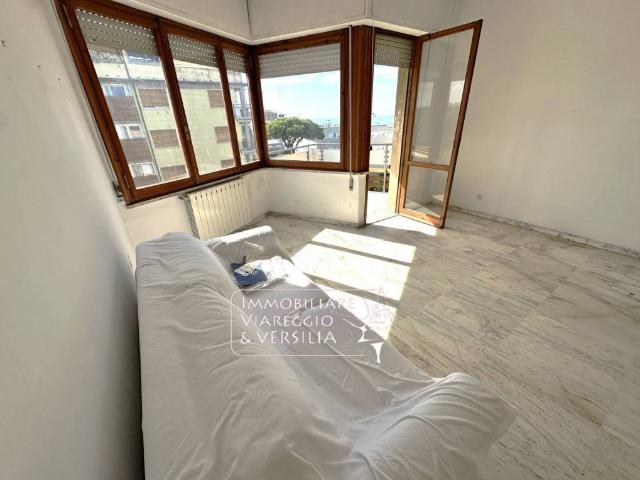 Appartamento in vendita a Viareggio LU