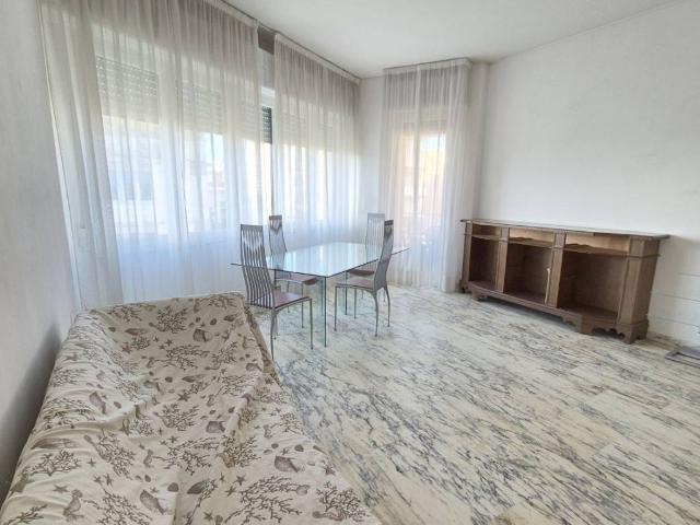 Appartamento in vendita a Viareggio LU
