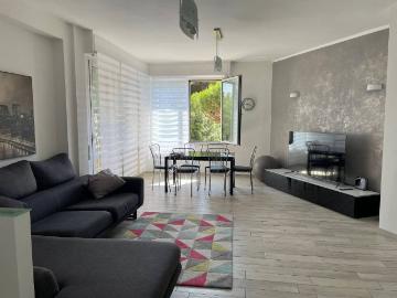Appartamento in vendita a Viareggio LU