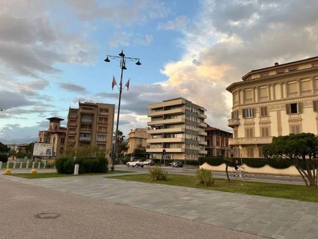 Appartamento in vendita a Viareggio LU