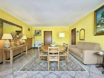 Appartamento in vendita a Viareggio LU