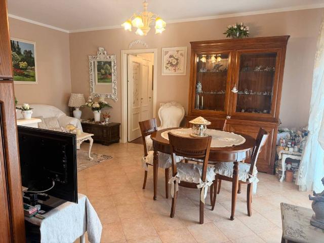 Appartamento in vendita a Viareggio LU