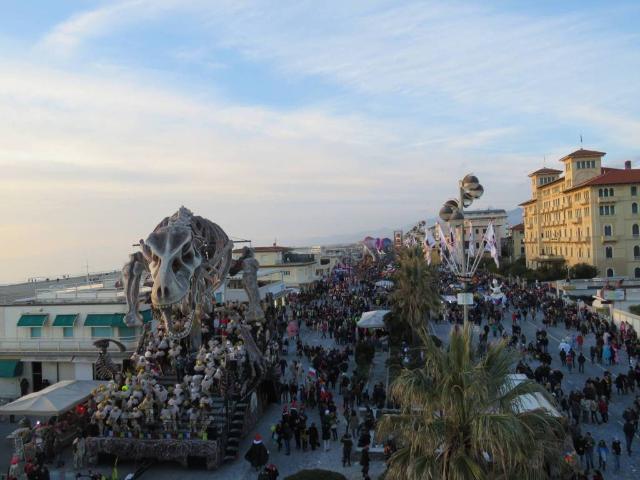 Appartamento in vendita a Viareggio LU