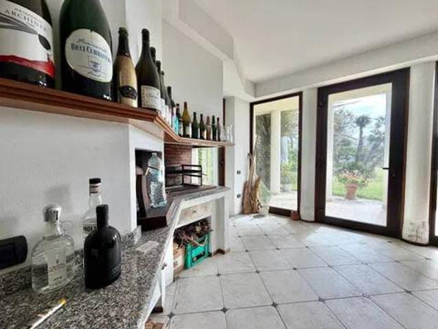 Appartamento in vendita a Viareggio LU