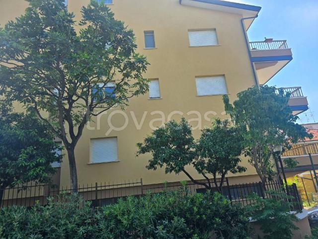 Appartamento in vendita a Vibo Valentia viale Senatore Parodi, Vibo Marina
