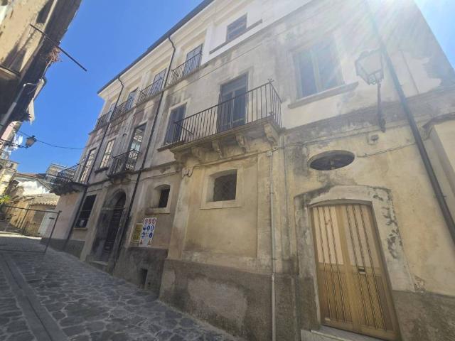 Appartamento in vendita a Vibo Valentia VV