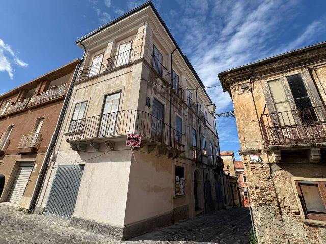 Appartamento in vendita a Vibo Valentia VV