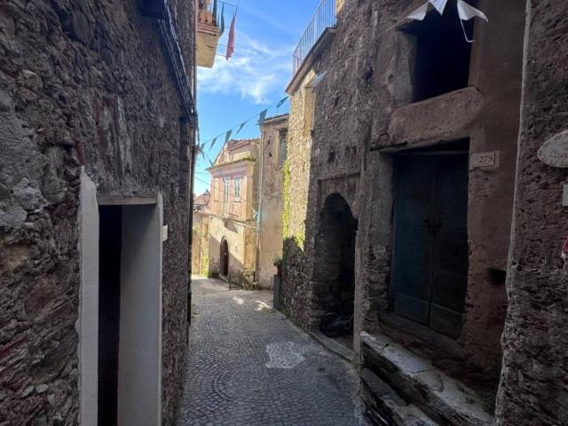 Appartamento in vendita a Vibonati SA
