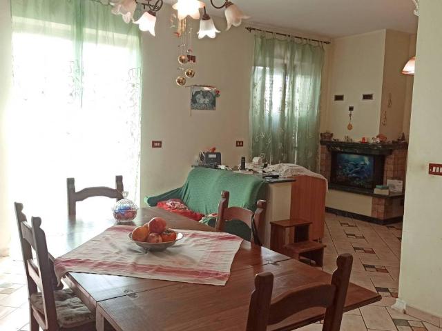 Appartamento in vendita a Vignanello VT