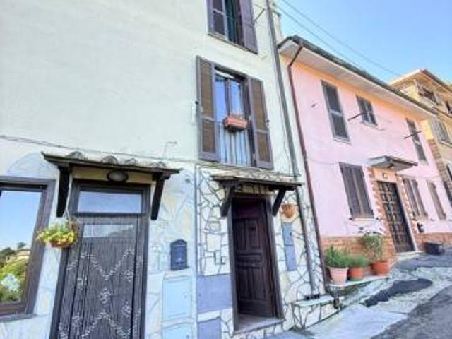 Appartamento in vendita a Vignanello VT