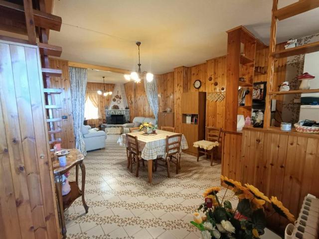 Appartamento in vendita a Viggiano PZ