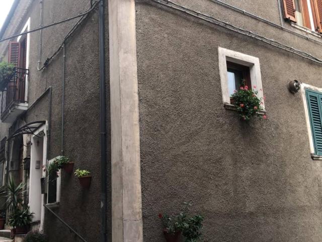 Appartamento in vendita a Viggiano PZ