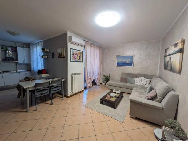 Appartamento in vendita a Vidigulfo PV