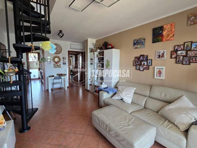 Appartamento in vendita a Vidigulfo PV