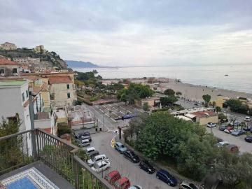 Appartamento in vendita a Vietri sul Mare SA