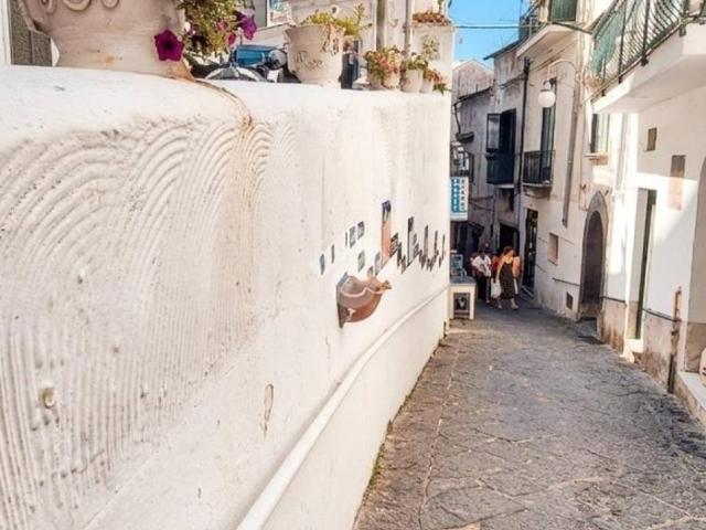 Appartamento in vendita a Vietri sul Mare SA