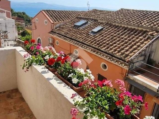 Appartamento in vendita a Vietri sul Mare SA