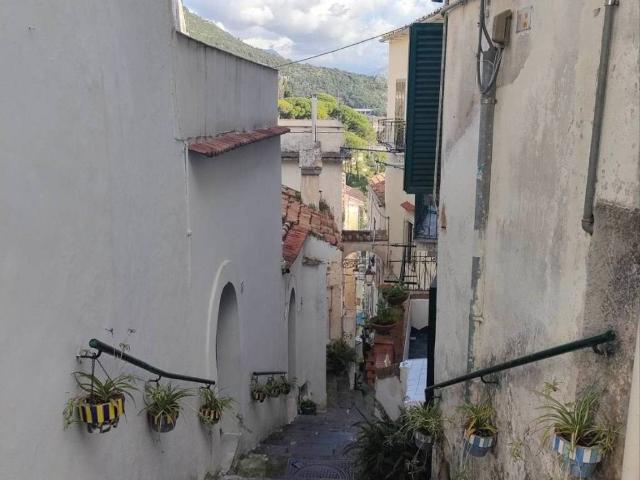 Appartamento in vendita a Vietri sul Mare SA