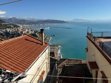 Appartamento in vendita a Vietri sul Mare SA