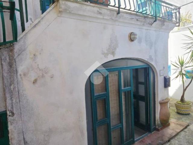 Appartamento in vendita a Vietri sul Mare SA