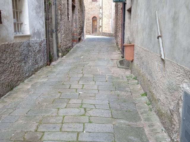 Appartamento in vendita a Villa Basilica, Capoluogo