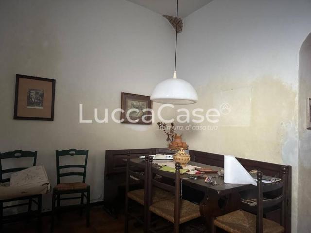 Appartamento in vendita a Villa Basilica LU