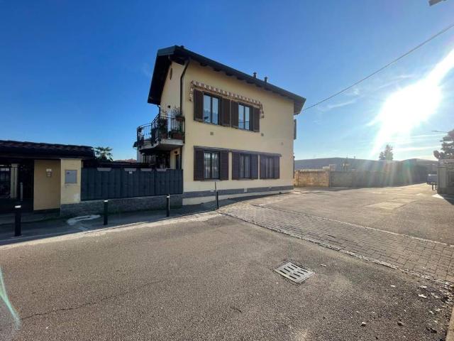 Appartamento in vendita a Villa Cortese MI