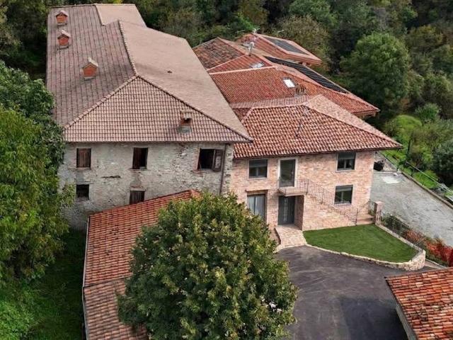 Appartamento in vendita a Villa d'Almè BG