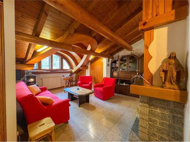 Appartamento in vendita a Villa di Chiavenna SO