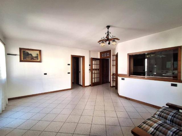 Appartamento in vendita a Villa di Chiavenna SO