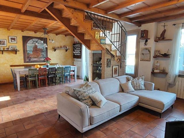 Appartamento in vendita a Villa di Serio BG