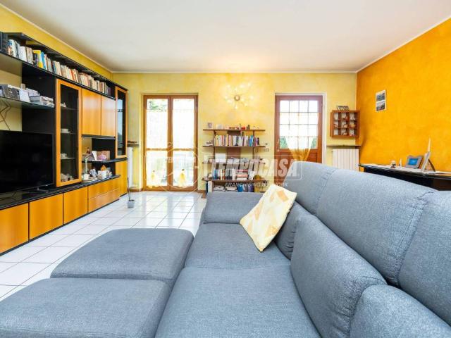 Appartamento in vendita a Villa di Serio BG