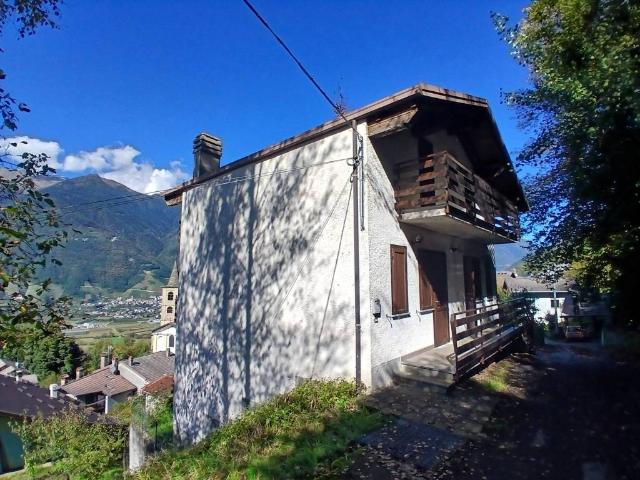 Appartamento in vendita a Villa di Tirano SO
