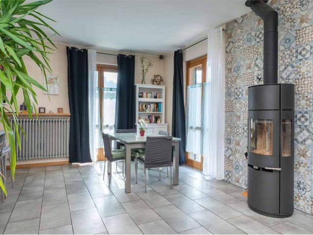 Appartamento in vendita a Villa d'Ogna BG
