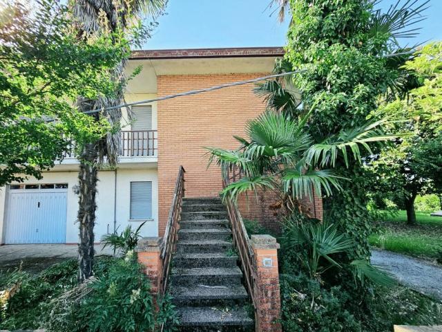 Appartamento in vendita a Villa Estense PD