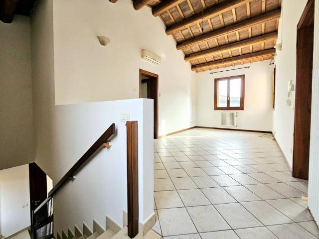 Appartamento in vendita a Villa Estense PD