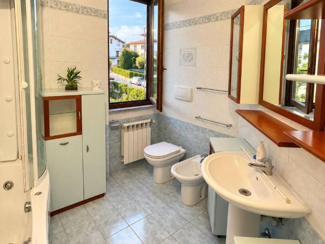 Appartamento in vendita a Villa Guardia CO