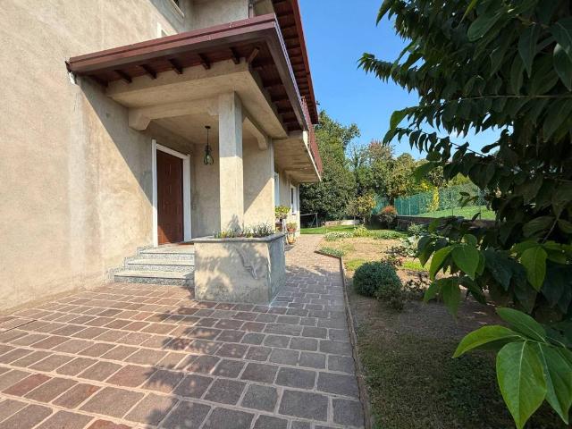 Appartamento in vendita a Villa Guardia CO