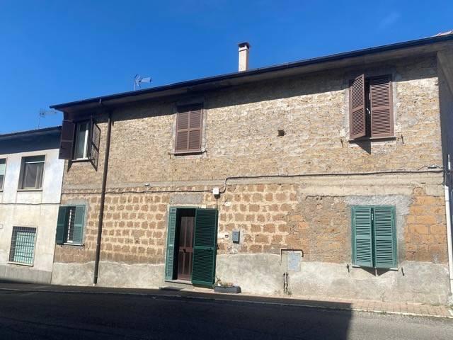 Appartamento in vendita a Villa San Giovanni in Tuscia VT