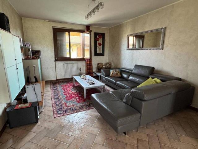 Appartamento in vendita a Villafranca di Verona VR