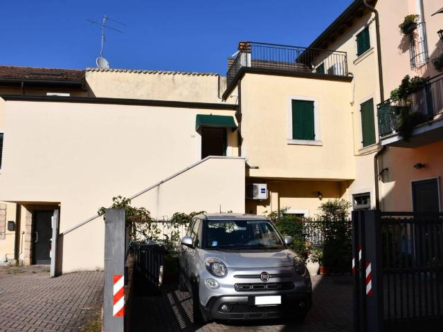 Appartamento in vendita a Villafranca di Verona VR